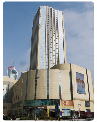 青島某超高層辦公樓地下室抗浮加固，主體施工至3層時(shí)發(fā)生地下室上浮事故，采用抗浮錨桿進(jìn)行加固。(2012年)